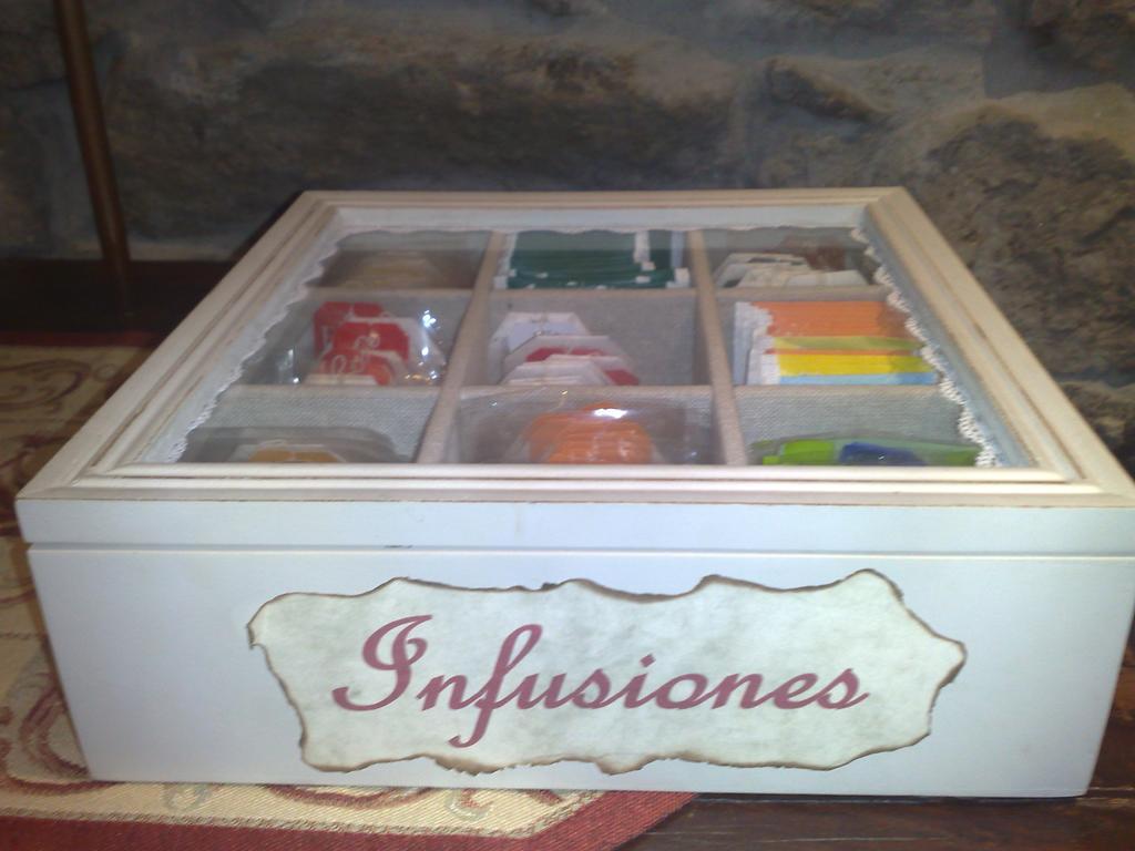 La Casona De Benito Guest House Cudillero Rom bilde
