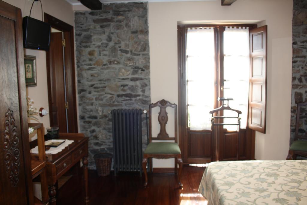 La Casona De Benito Guest House Cudillero Rom bilde