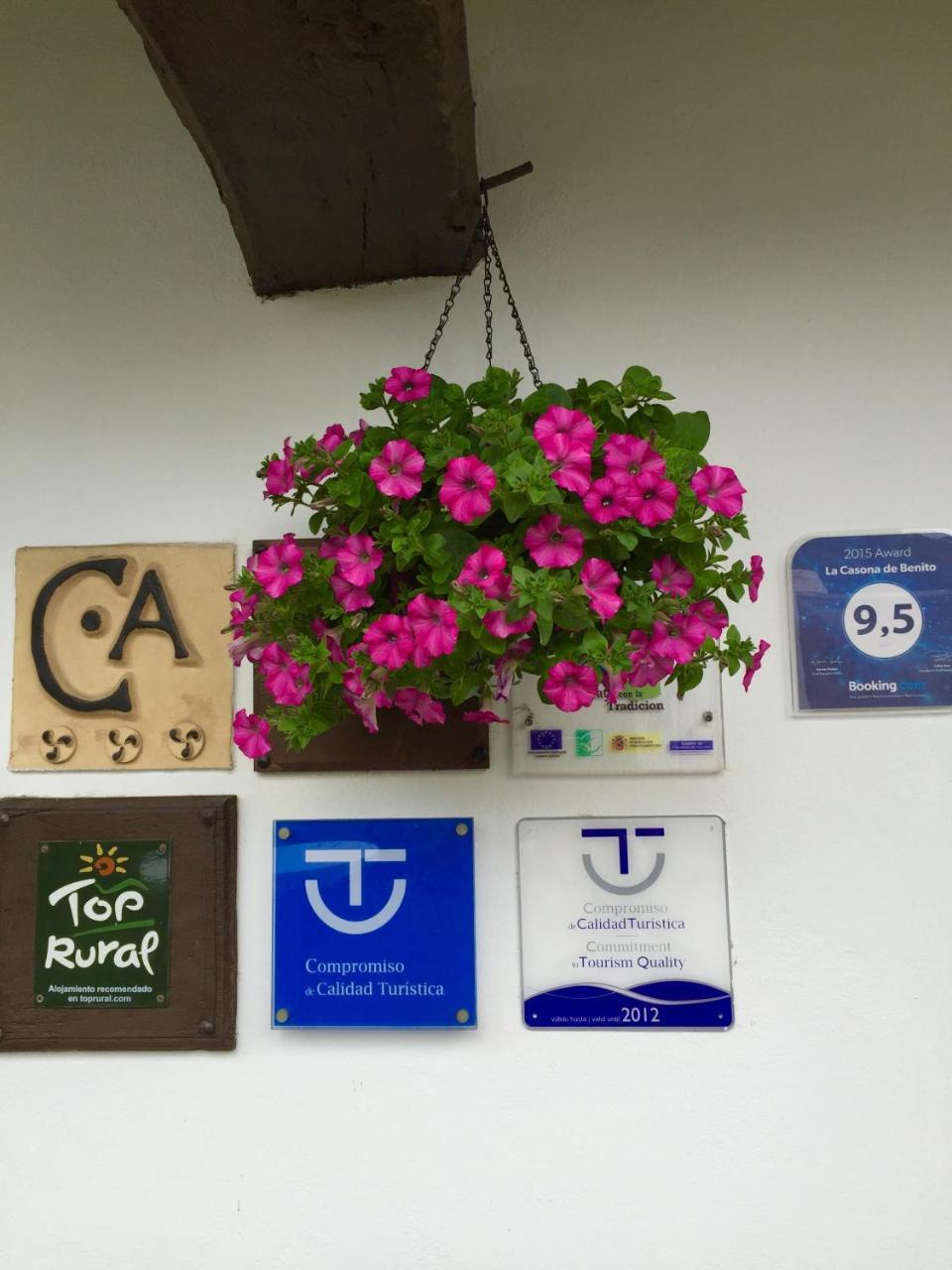 La Casona De Benito Guest House Cudillero Eksteriør bilde